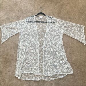 Siren Lily Maternity Sheer Daisy Kimono - 2x